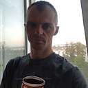Простой, 32 года