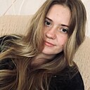 Карина, 22 года