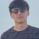 Jamshid, 24 года