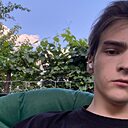 Влад, 20 лет