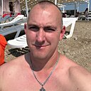 Илья, 32 года