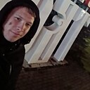 Денис, 24 года
