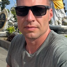 Фотография мужчины Влад, 40 лет из г. Ульяновск