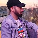 Мовсум, 25 лет