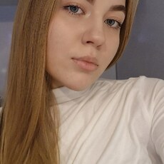 Фотография девушки Алина, 21 год из г. Томск