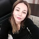 Miss Dior, 38 лет
