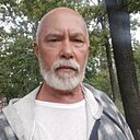 Юрий, 64 года