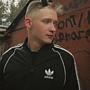 Максим, 23 года