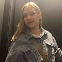 Полина, 22 года