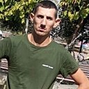 Юрий, 32 года