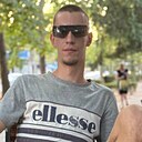 Максим, 23 года
