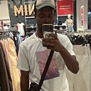 Max, 26 лет