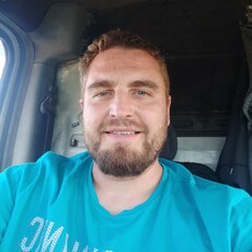 Фотография мужчины Игорь, 39 лет из г. Королёв