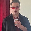 Макс, 23 года