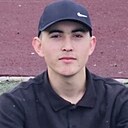 Muhammad, 21 год
