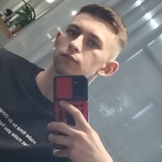 Фотография мужчины Даниил, 18 лет из г. Ярославль