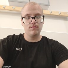 Фотография мужчины Кирилл, 19 лет из г. Орехово-Зуево