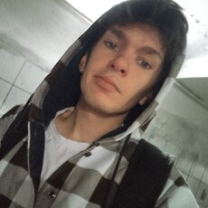 Фотография мужчины Кирилл, 18 лет из г. Нижний Новгород