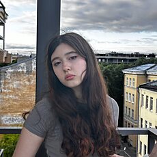 Фотография девушки Милана, 18 лет из г. Санкт-Петербург