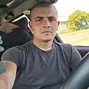 Денис, 22 года