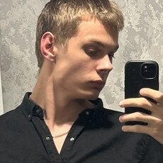 Фотография мужчины Андрей, 19 лет из г. Гродно