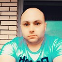 Денис, 33 года
