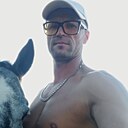 Виктор, 34 года