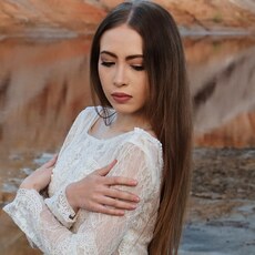 Фотография девушки Виктория, 18 лет из г. Екатеринбург