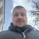 Денис, 32 года