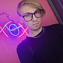 Олег, 18 лет
