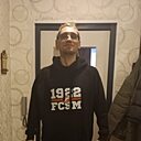 Dima Flint, 42 года