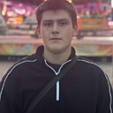 Саша, 21 год
