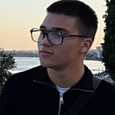 Ильяс, 19 лет