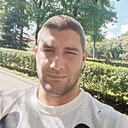 Валентин, 33 года
