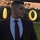 Ильяс, 22 года