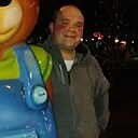 Михаил, 33 года