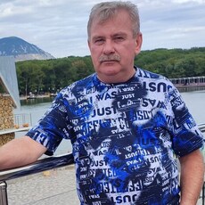 Фотография мужчины Владимир, 56 лет из г. Черкесск