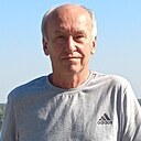 Василий, 64 года