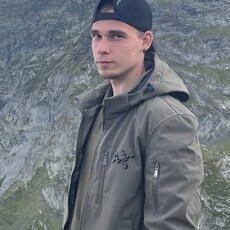 Фотография мужчины Дмитрий, 23 года из г. Каменск-Шахтинский