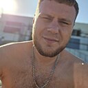 Vi, 34 года