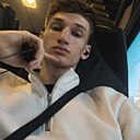 Арсений, 19 лет