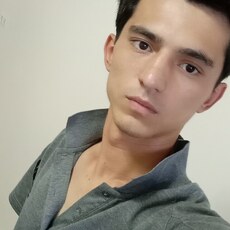 Фотография мужчины Shukurulloh, 22 года из г. Ташкент