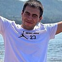 Maks, 23 года