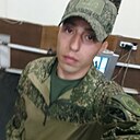 Эрнес, 23 года