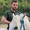 Али, 41 год