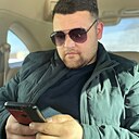 Ден, 33 года