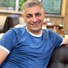 Фотография мужчины Елнур, 45 лет из г. Видное