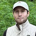 Muhammad, 34 года