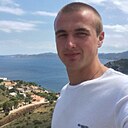 Саша, 27 лет