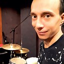 Макс, 33 года